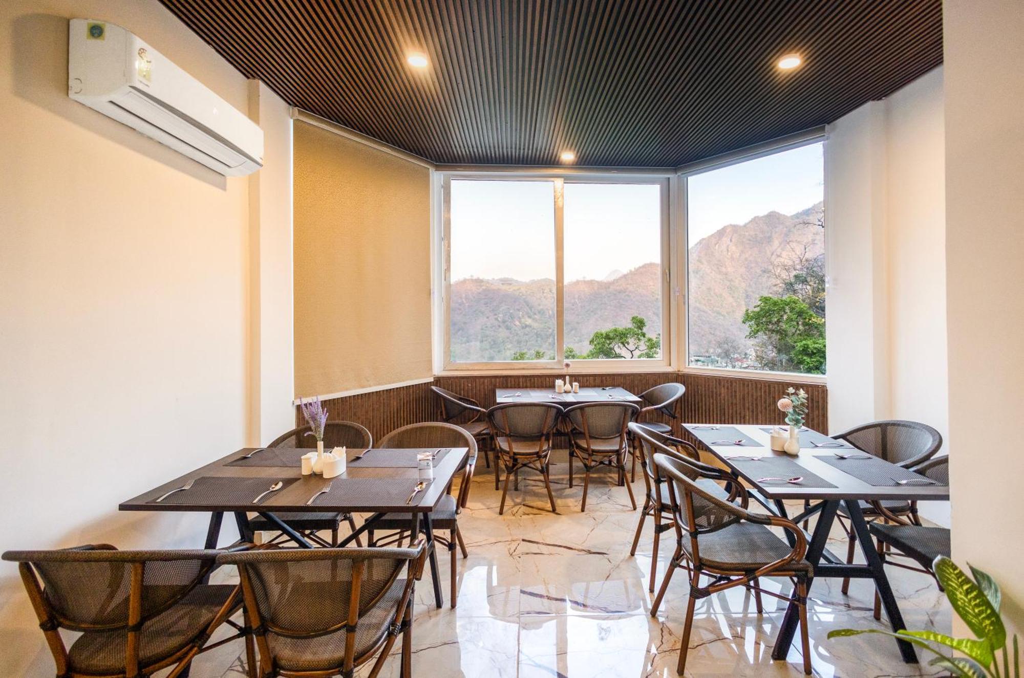 Stone Wood Hotel, Rishīkesh Dış mekan fotoğraf