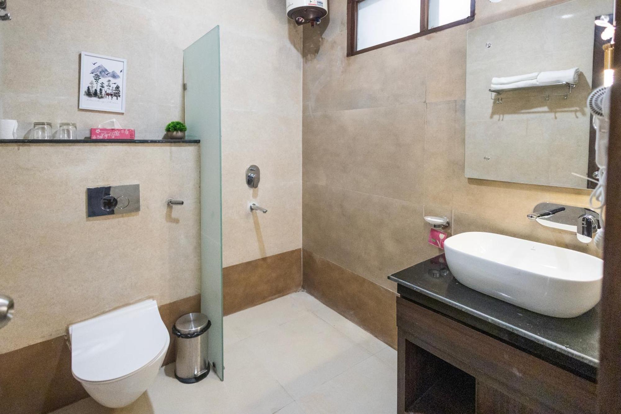 Stone Wood Hotel, Rishīkesh Dış mekan fotoğraf